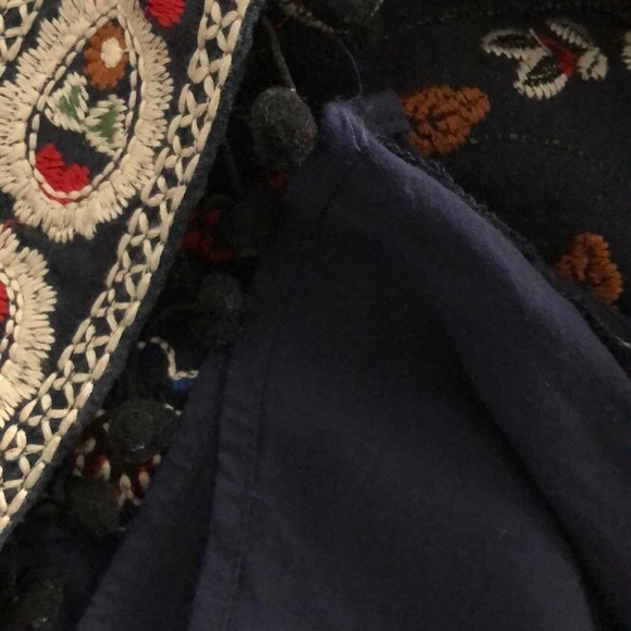 SOLD!! Umgee Embroidered mini skirt fully lined - Picture 7 of 7